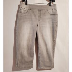 Chicos Slim Leg Pull-On Stretch Denim Capri Jeans Size 1.5R US 10R Gray Casual